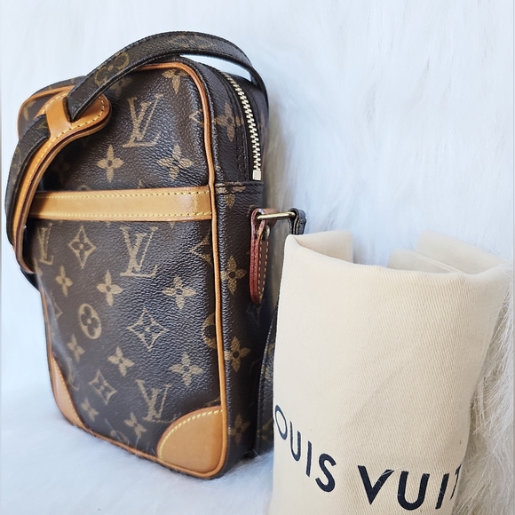 🔥😍Beautiful 😍 🔥 Authentic Louis Vuitton Danube PM - Picture 13 of 16